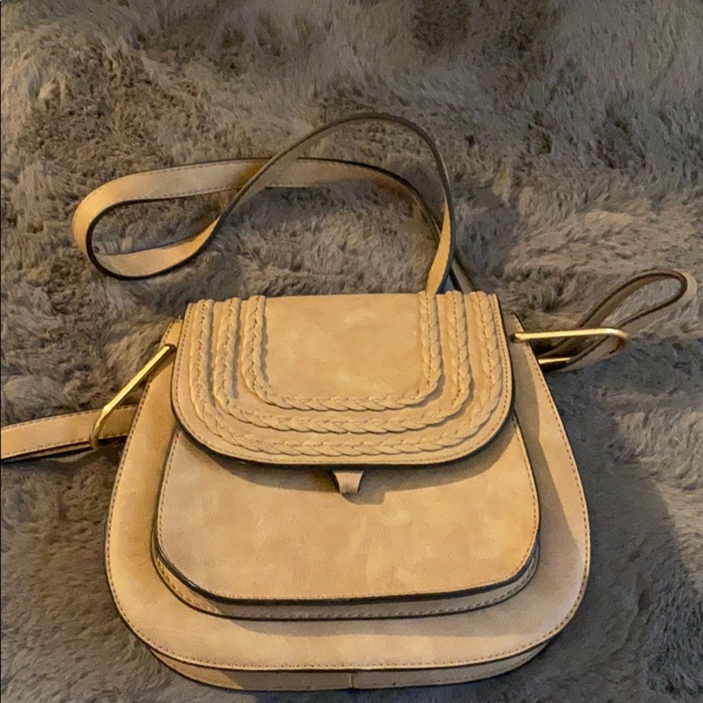 Tan crossbody purse